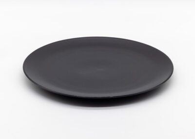 plate-main-black